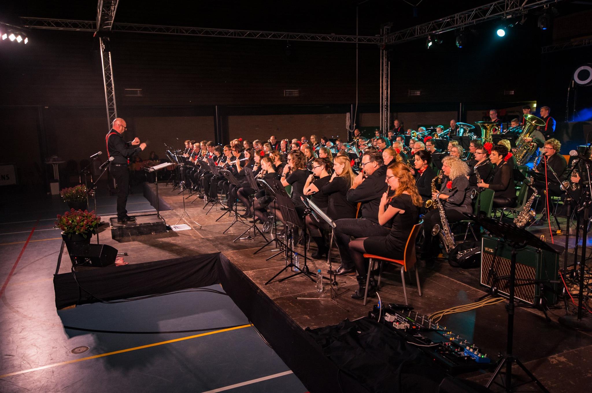 15069075_1605924856380616_119365495742974443_o